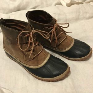 Sorel Out ‘N About Leather Duck Boot